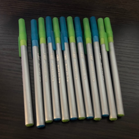 Blue and Green Pens - Picture 1 of 1